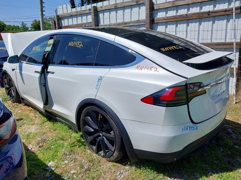 TESLA X 2019 Camera/Projector 3439869