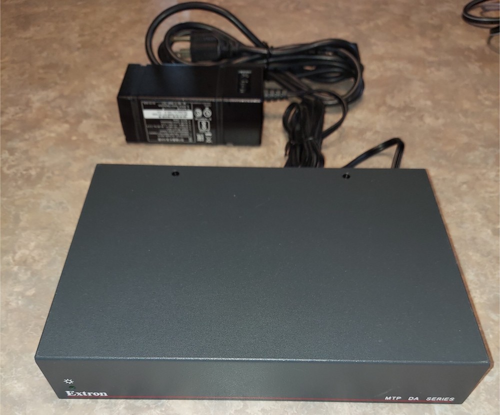 Extron Twisted Pair Distribution Amplifier MTP DA8 with Power Supply