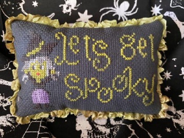 Let's Get Spooky~Frog Cottage Designs