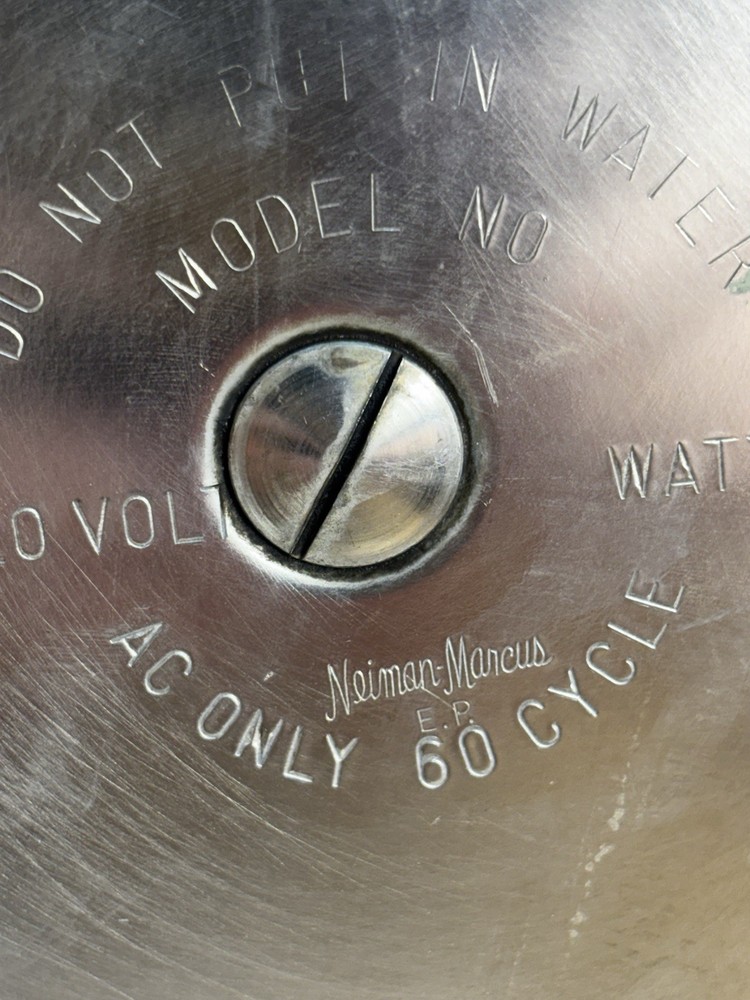 RARE FIND-NEIMAN MARCUS Silver Plated Electric Hot Plate Bowl