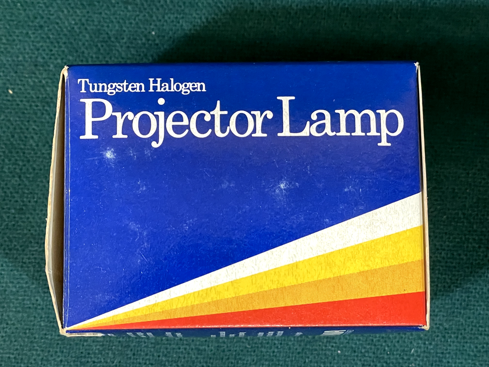 Sylvania Projection Lamp DNF 50W - 21 V NOS
