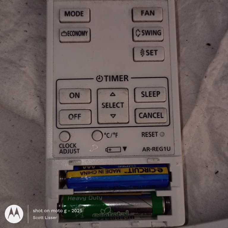 Original OEM FUJITSU AIR CONDITIONER REMOTE CONTROL AR-REG1U