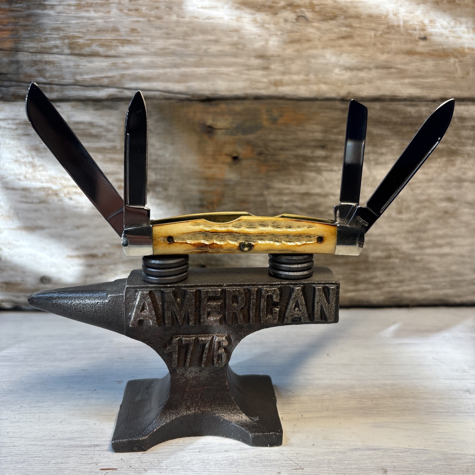 Case XX SC64052 1993 4 Blade Congress Pocket Knife Second Cut Bone Stag