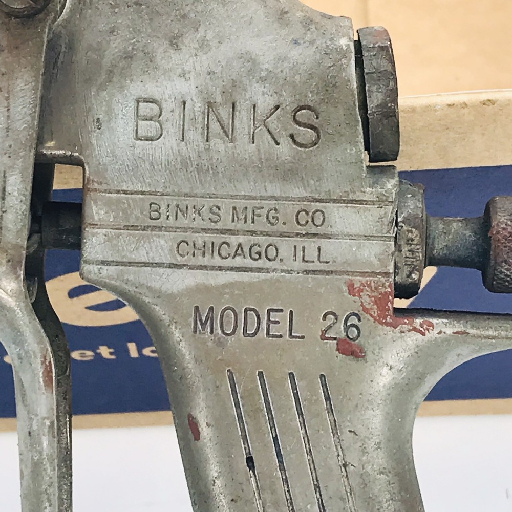 BINKS Model 26 Paint Spray Gun, Siphon Feed