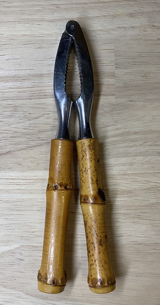 Vintage Nutcracker Stainless with Bamboo Handles