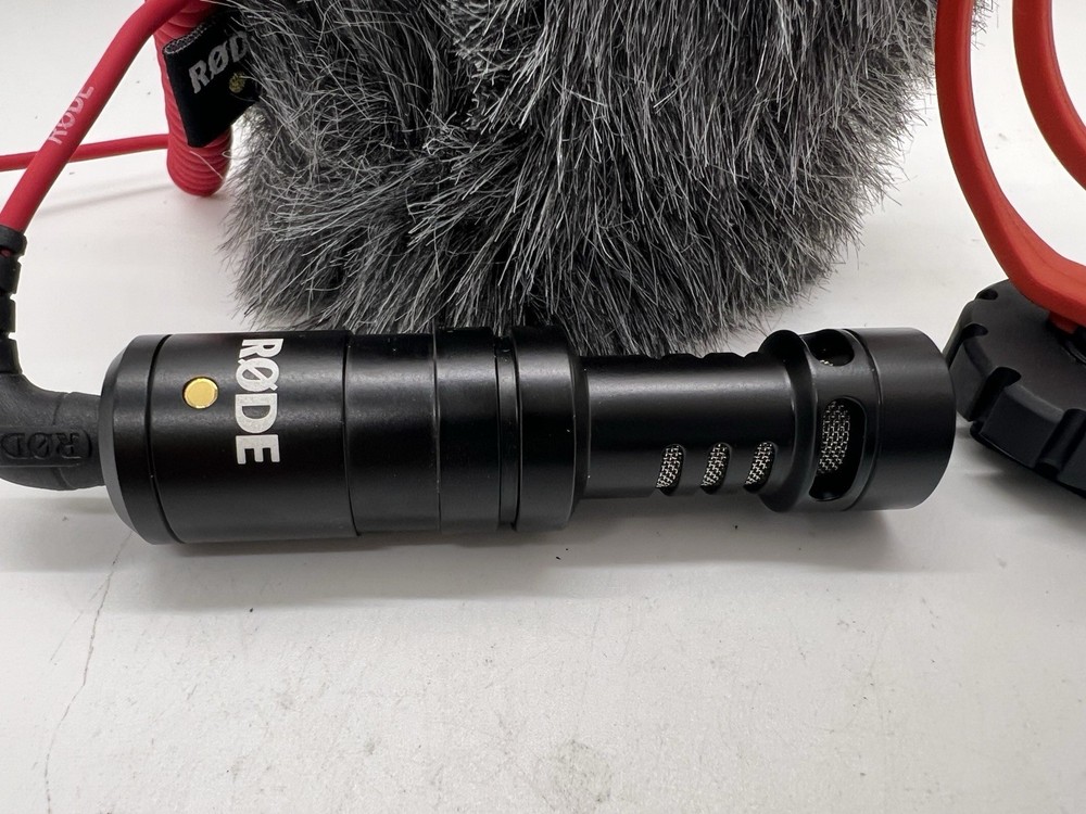 Rode VideoMicro Compact On Camera Microphone