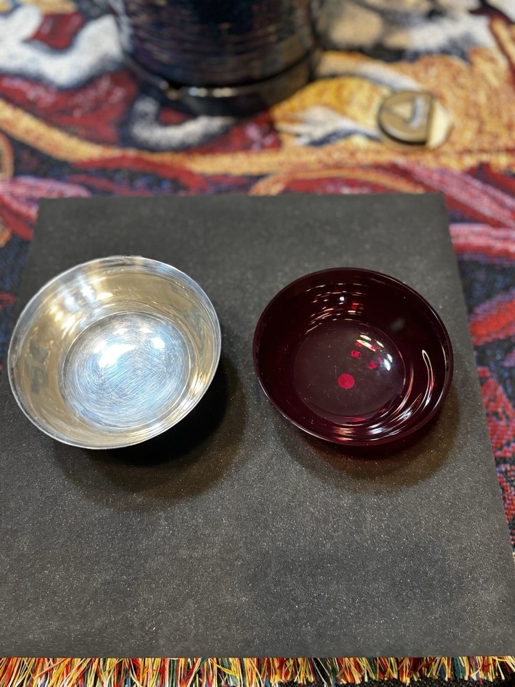 Sheridan Silver plate Red Insert Bowl
