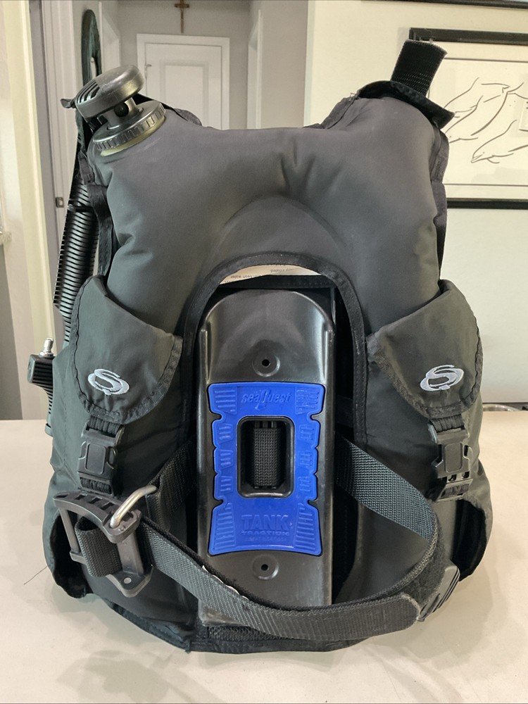 SeaQuest Diva QD BCD; Size Medium