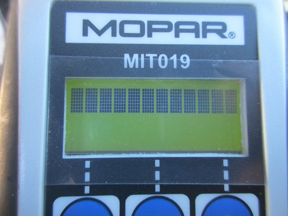 MILLER MOPAR TOOL MIT019 MULTI-MEDIA INTERFACE TESTER