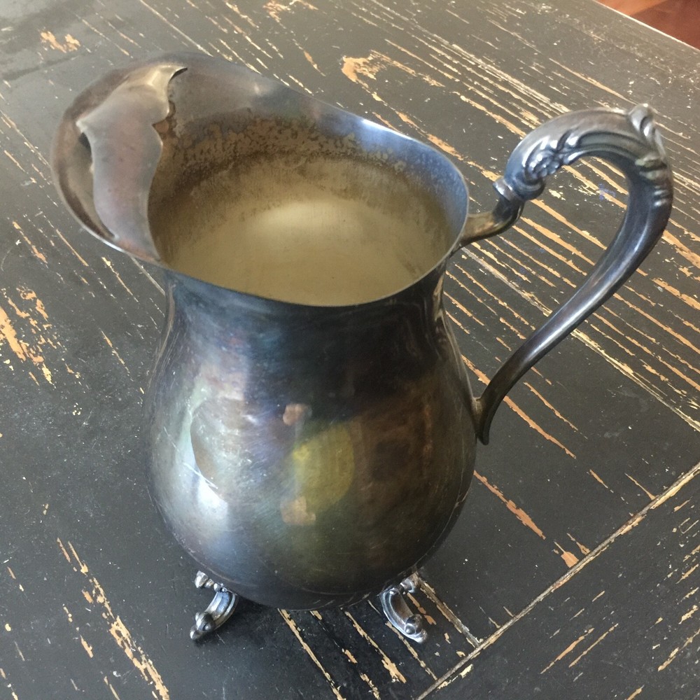 Silver Plated Water Pitcher with Ice Catcher Pre-owned