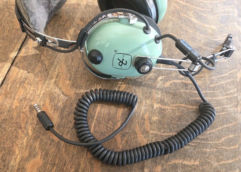 David Clark Aviation Headset Model H10-76? Working