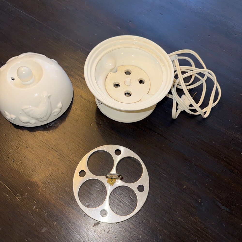 EGG-A-MATIC Vintage Electric Egg Cooker Ceramic EUC WORKS