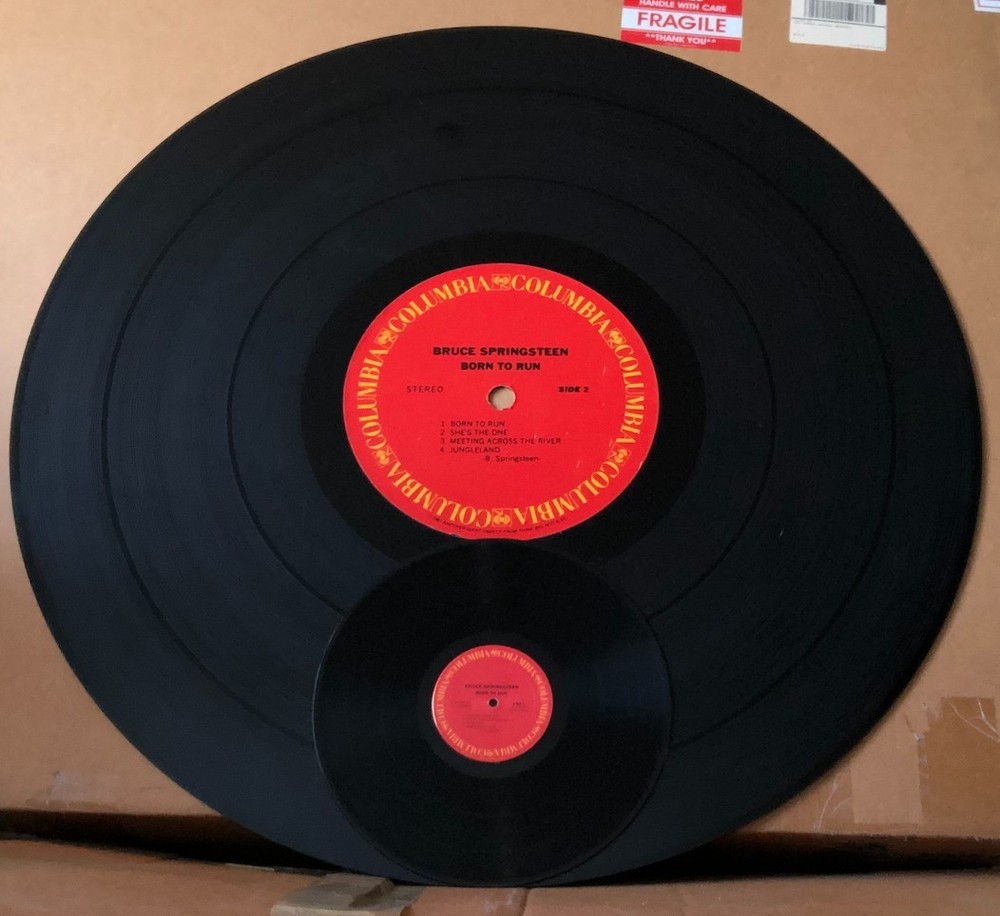 Bruce Springsteen ... "Born to Run" ... SUPERSIZED!