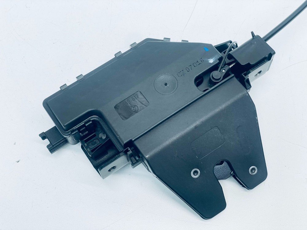 BMW E46 E90 E92 E81 E82 E87 E88 E60 E63 E64 Boot Lid Lock Actuator 7840617 #107