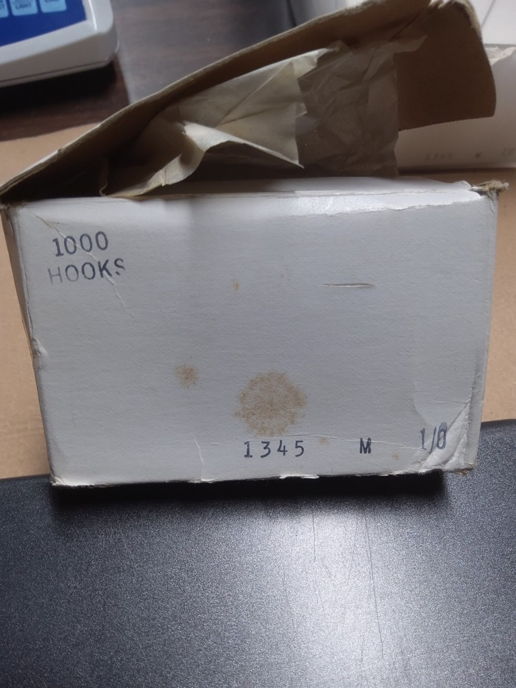1000ct Central Praught Hooks 1/0 Bronzed
