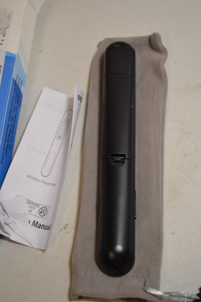 QUI RF 2.4GHz Wireless Presenter Remote Presentation