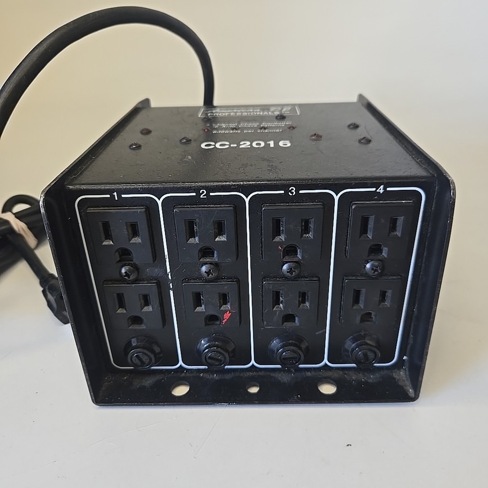 American DJ CC-2016 Professionals Chase Controller - Black