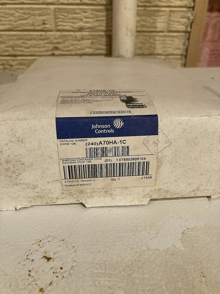 Johnson Controls A70HA-1C Temperature Control