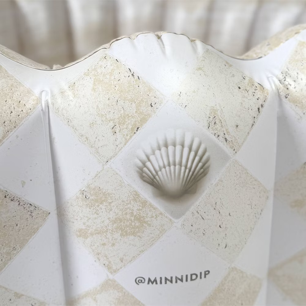 MINNIDIP 66'' x 66'' x 21'' Exclusive Resort Collection Tufted Pool 125