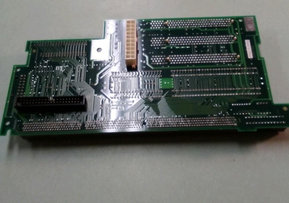 IBM RISER BOARD PC 20L0967