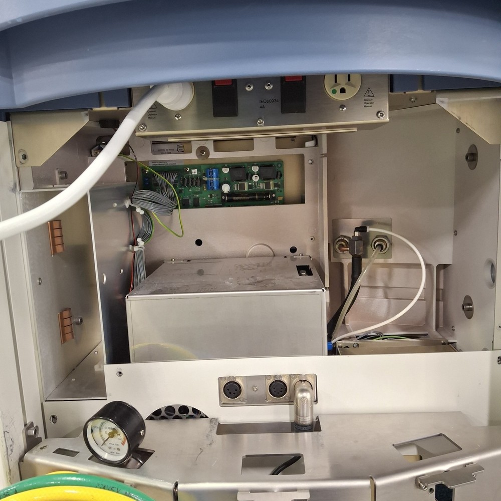 Draeger Medical Apollo Anesthesia System