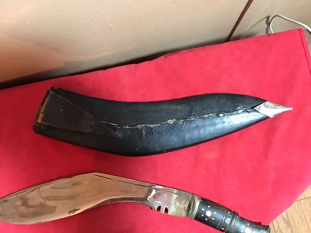 Antique Large Fixed Blade India knife with Sheath