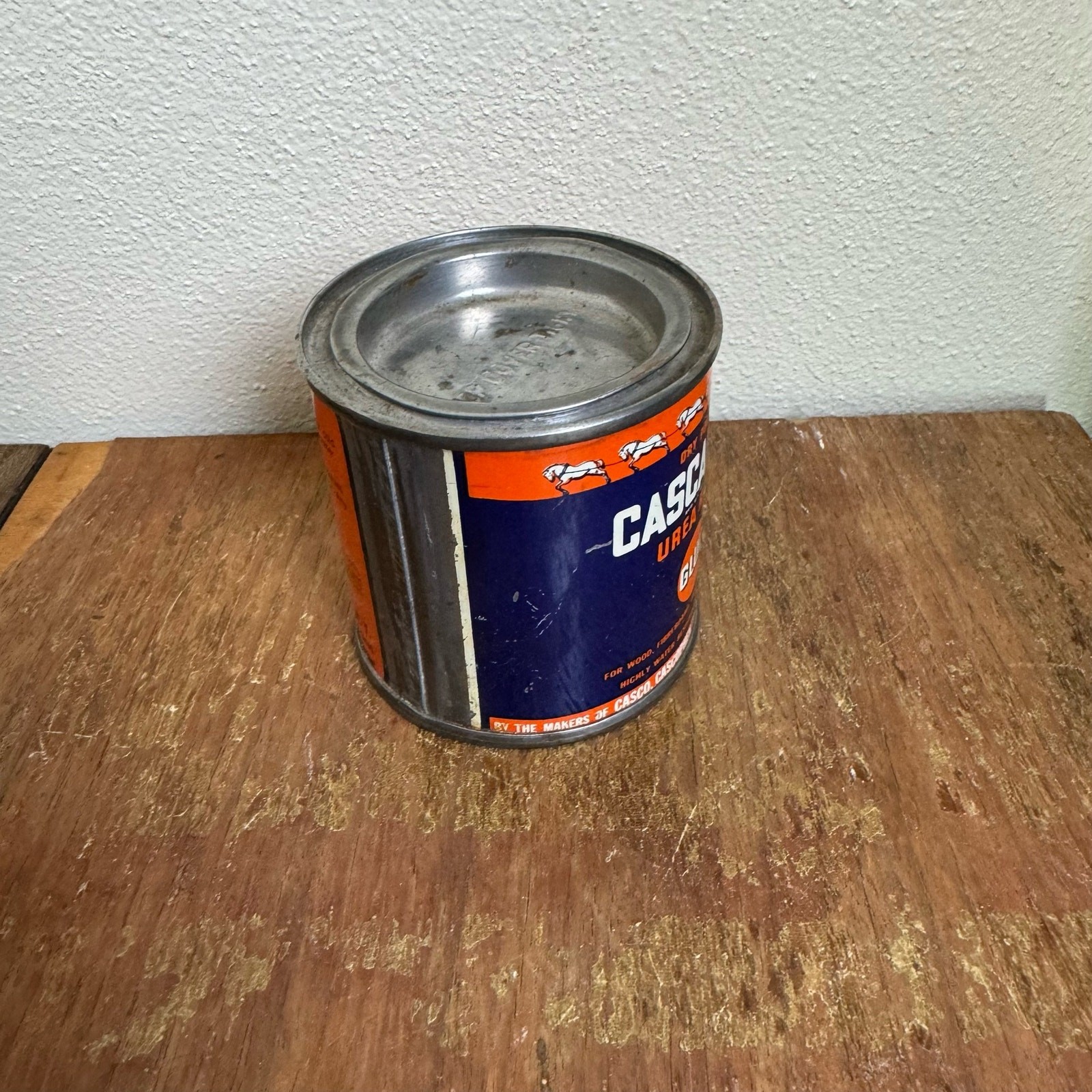 Vintage 1950s Borden Elmer's Cascamite Urea Resin Glue Metal Can FULL