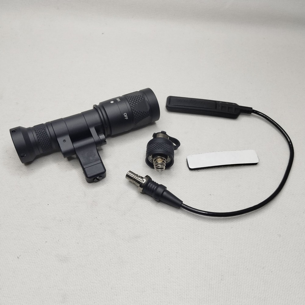 Tactical Weaponlight M340V LED Flashlight Constant White Light