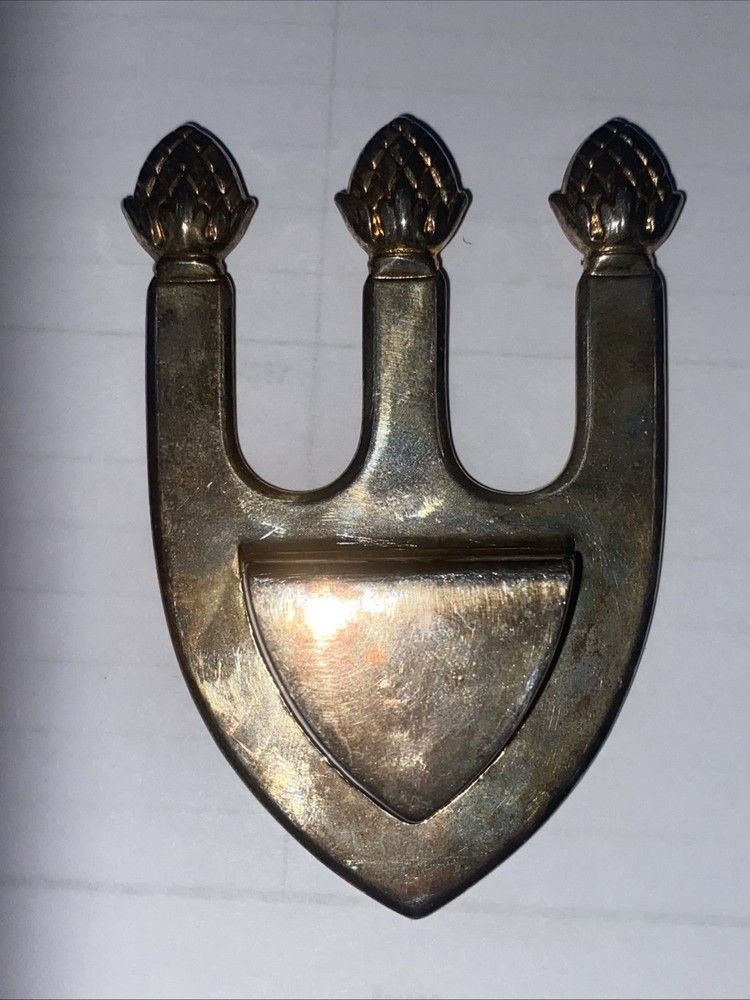 SHEFFIELD SILVER PLATED PINECONE TIPPED TRIDENT SPOON REST /