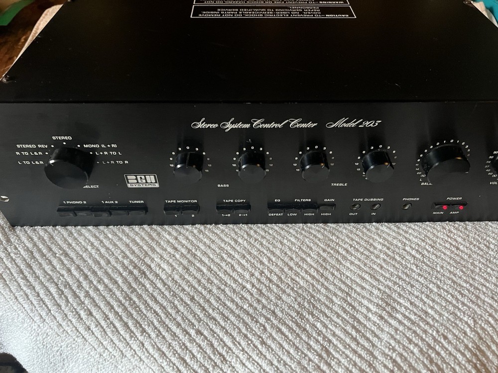 New Model 203 Preamplifier