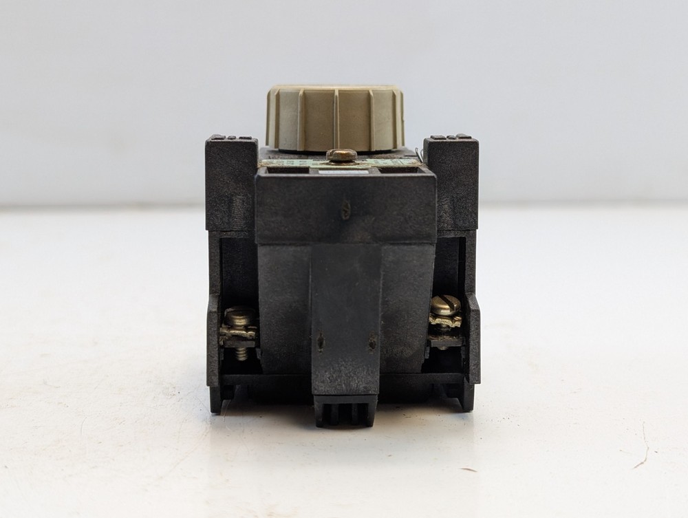 SQUARE D 8501-XTD1 TIMER ATTACHMENT