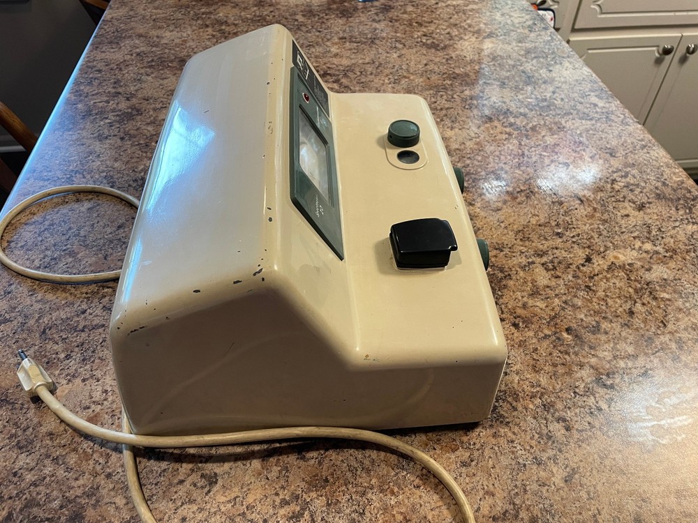 Bausch & Lomb Spectronic 20 - Tested and Working NICE