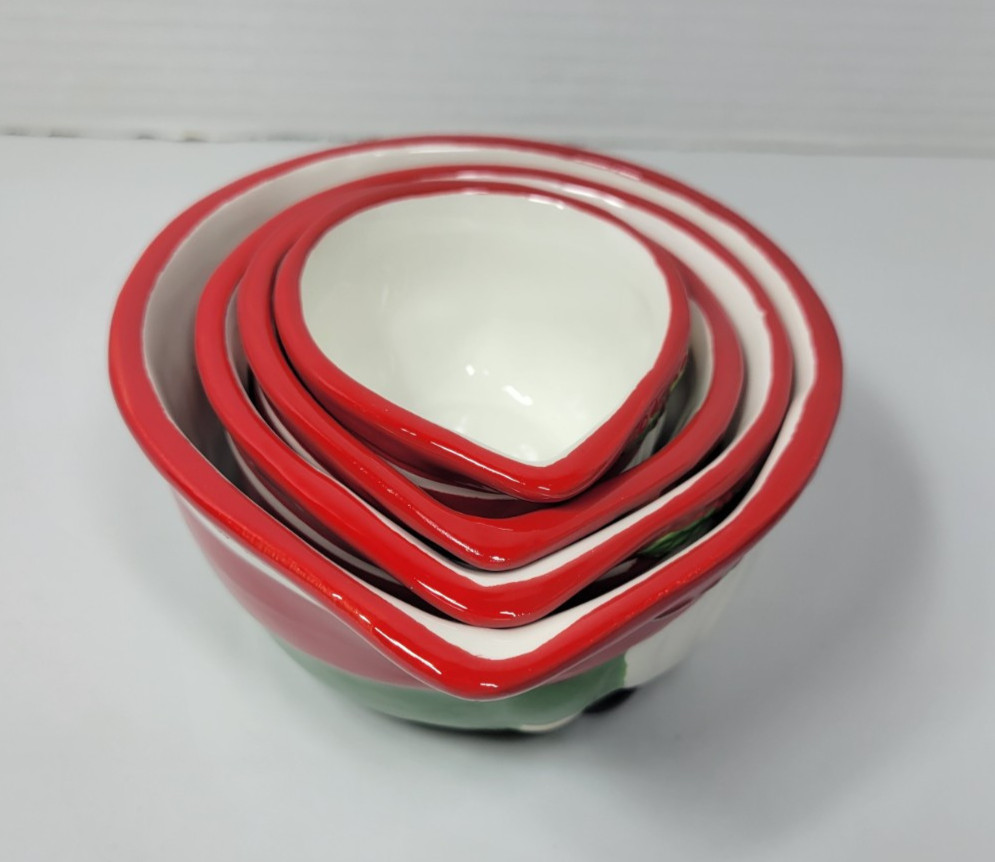 Gnome Christmas Nesting Measuring Cups