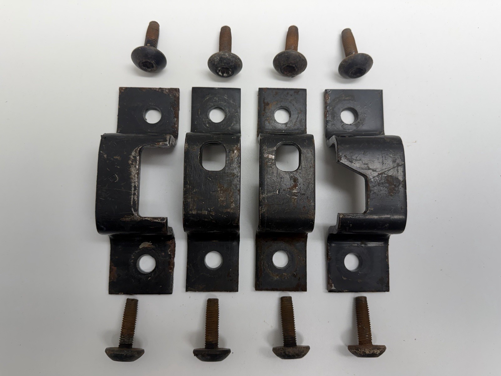 92 - 07 FORD VAN ECONOLINE E SERIES CLUB WAGON BENCH SEAT MOUNTING BRACKETS B22