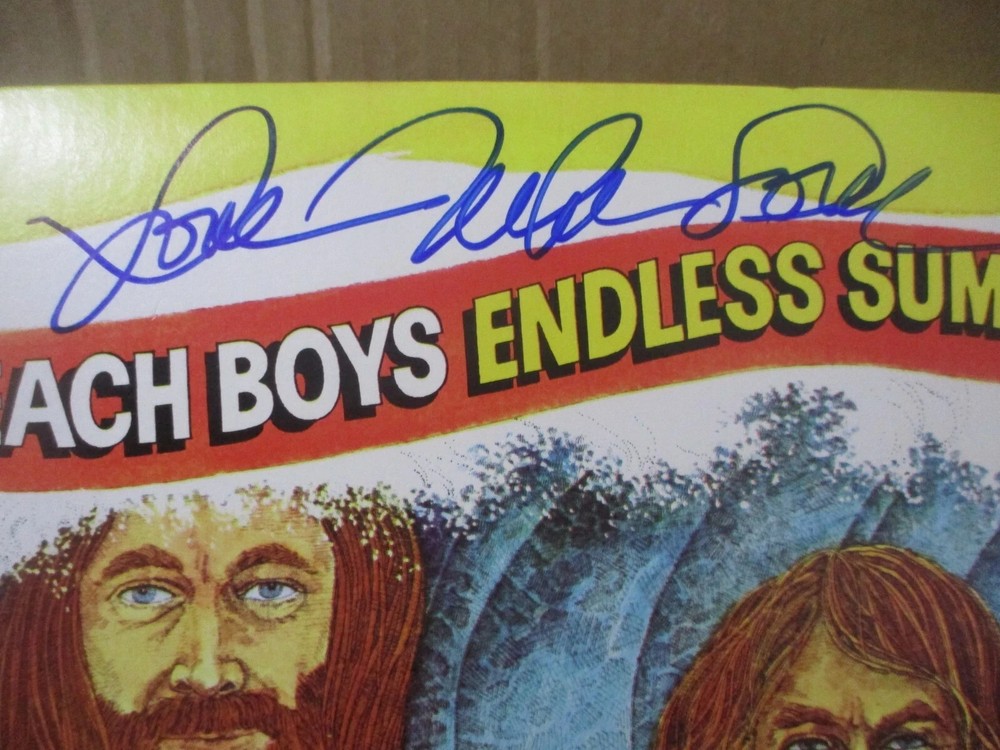 MIKE LOVE (THE BEACH BOYS) AUTHENTIC SIGNED/AUTOGRAPHED VINYL RECORD-JSA CERT