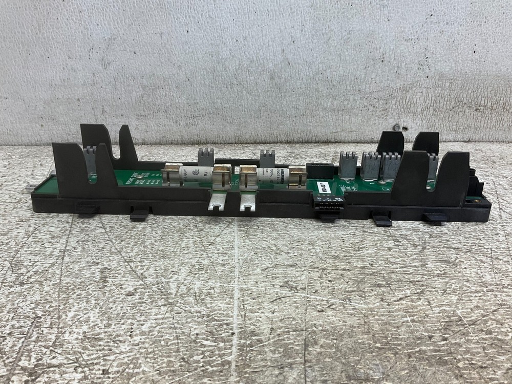 Control Techniques 300488-04 Drive Module Backplane 24 VDC 30048804 (JK)