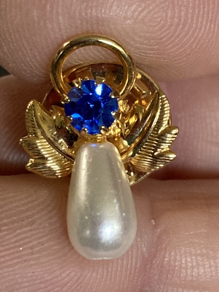 Angel blue gemstone Lapel Pin EUC K533