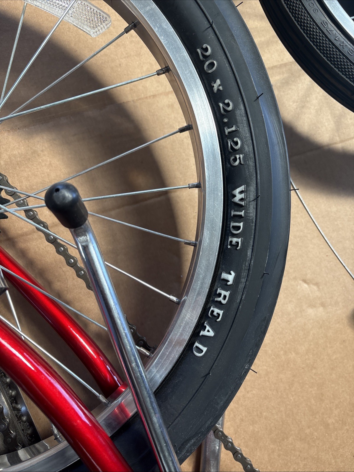 Schwinn Stingray Apple Krate Bicycle