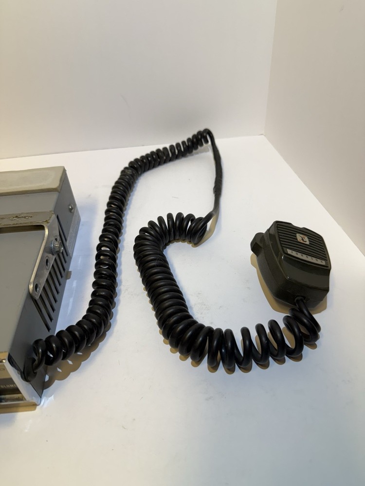 Johnson Messenger 100 CB Radio Untested