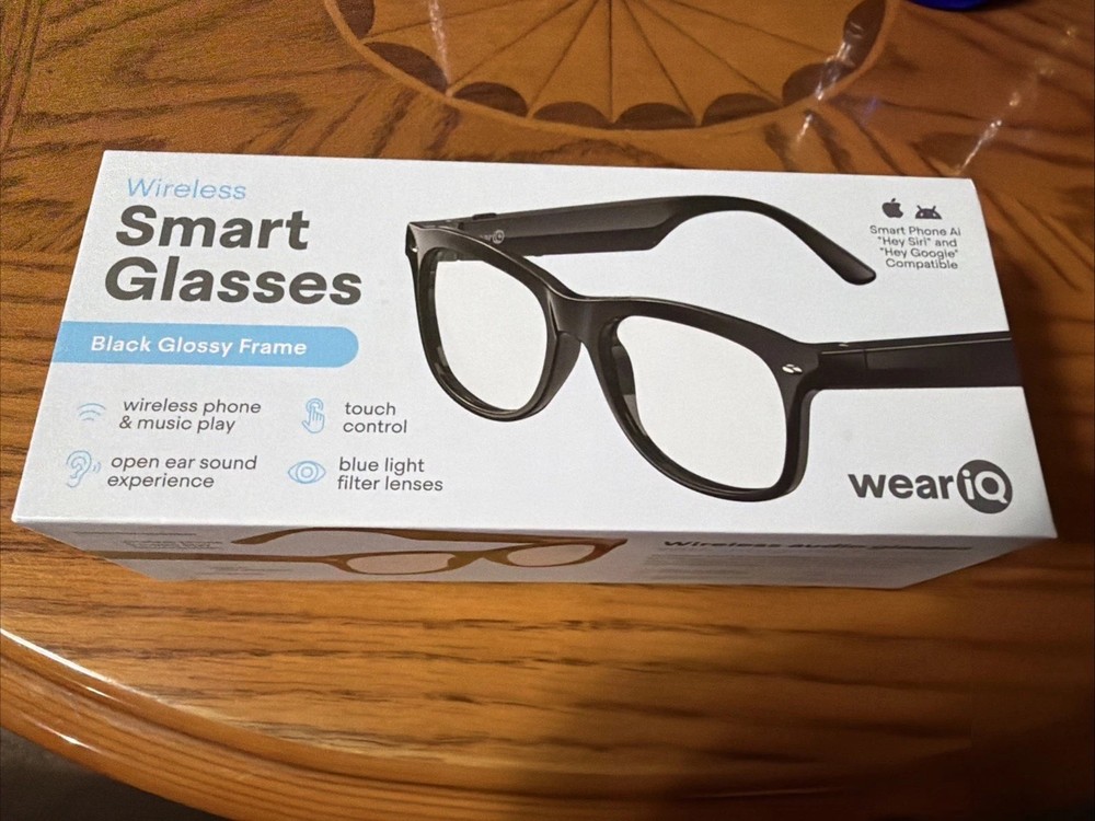 NIB WeariQ Blue Light Blocking Bluetooth Smart Glasses –Black Glossy IOS/Android
