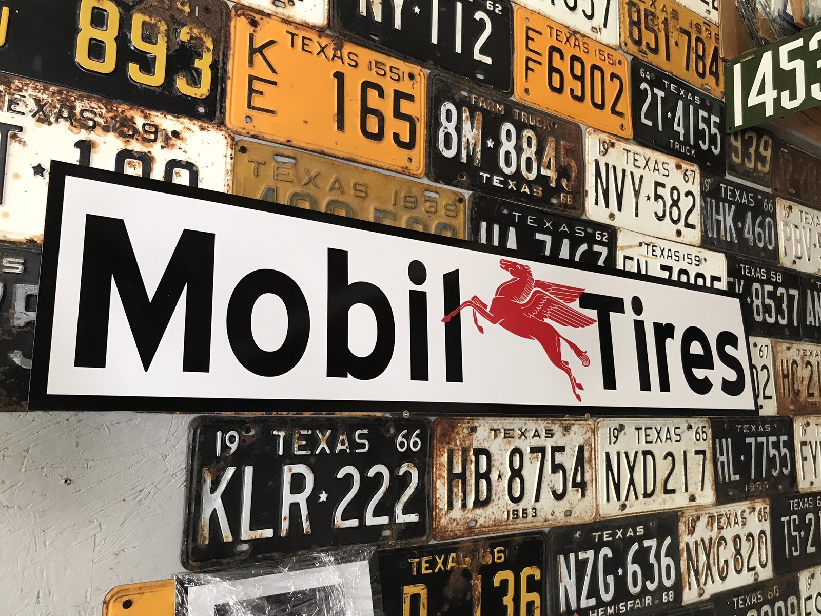 Antique Vintage Old Style Mobil Tires Sign! Mobil Oil & Gas