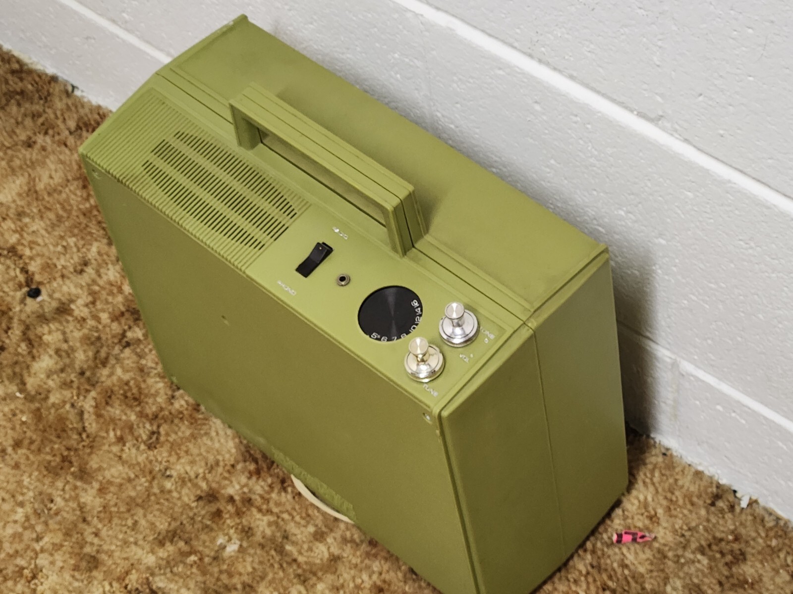 RCA Victor Record Player VLP26G AM Radio Vtg Green Portable PARTS REPAIR BROKEN