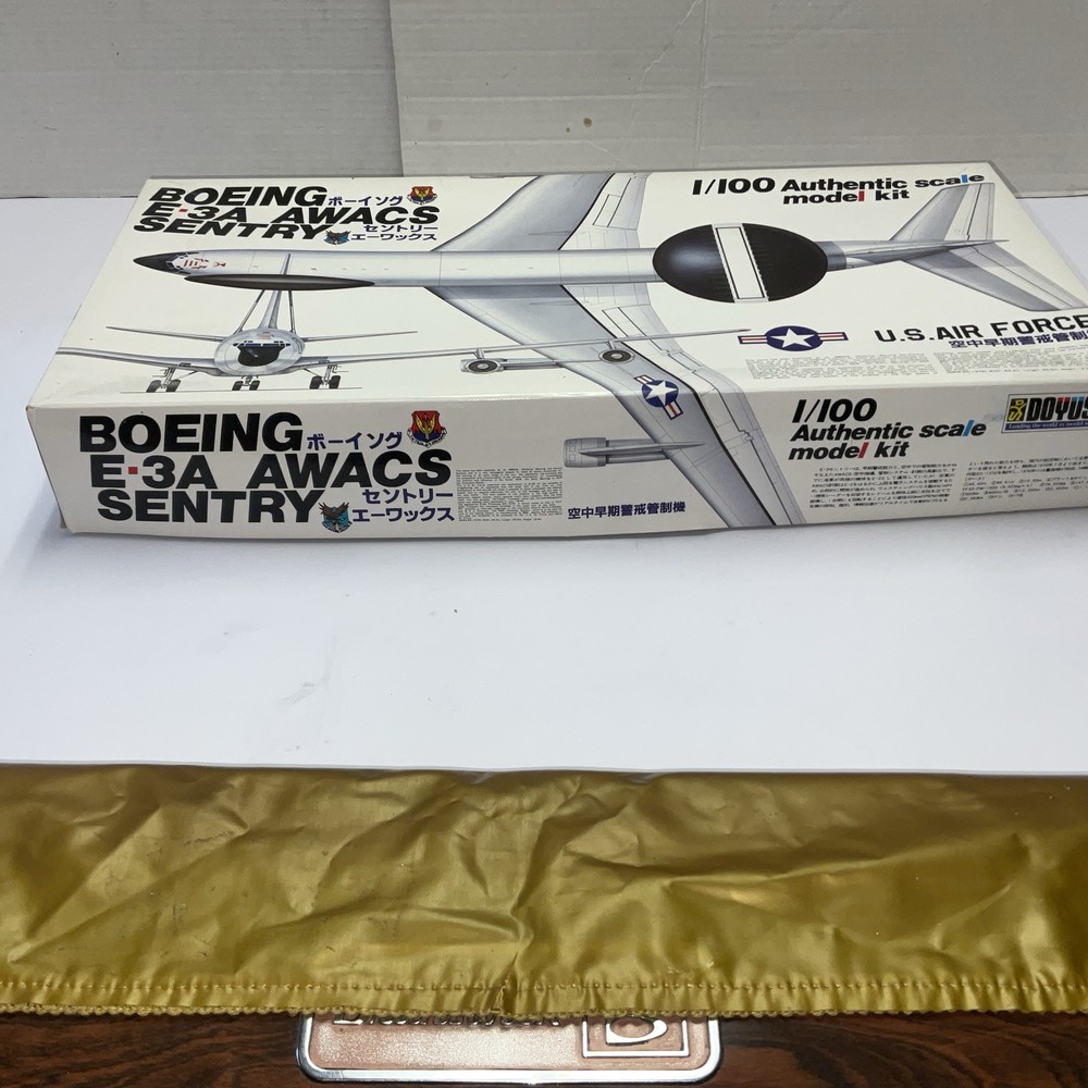 Doyusha BOEING E-3A AWACS SENTRY Model Plane