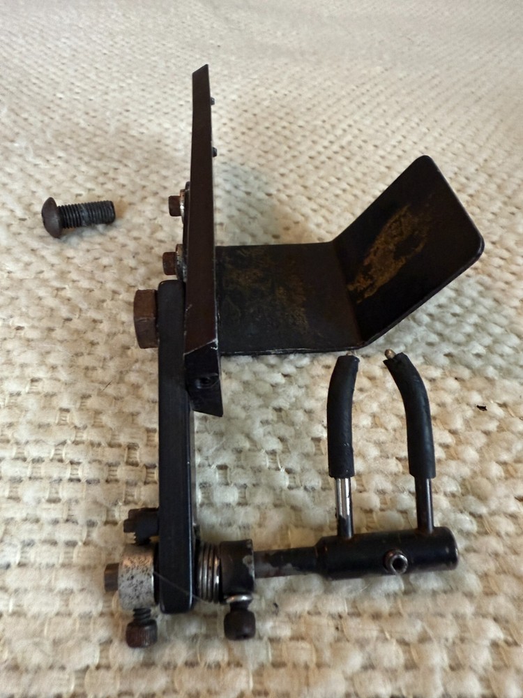 Left Hand Overdraw Archery Flipper Rest