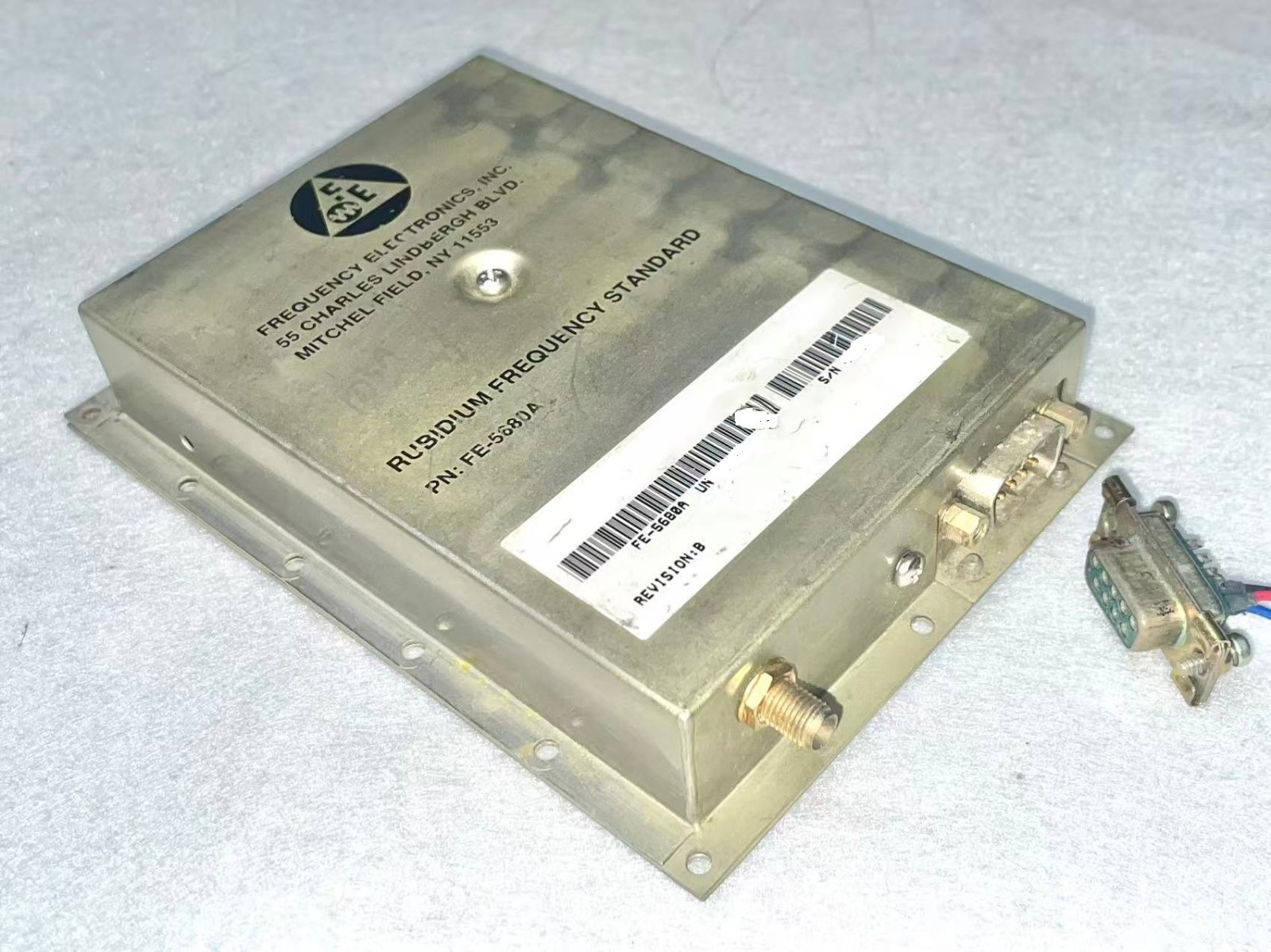 FE5680A Rubidium Oscillator output 10MHz 1PPS +15V Free shipping