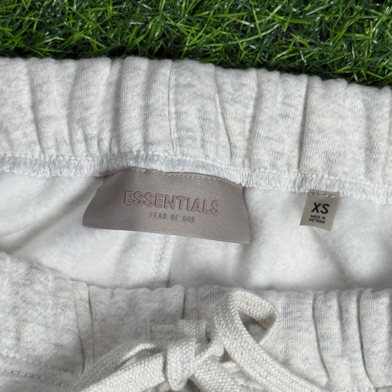 Fear of God Essentials Shorts SS22 Light Oatmeal - 100% Authentic (XS-XL)