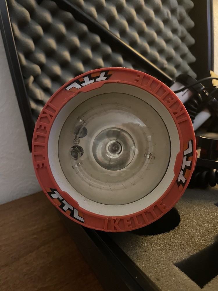 Ikelite Substrobe TTL Under Water Strobe Flash for Nikonos