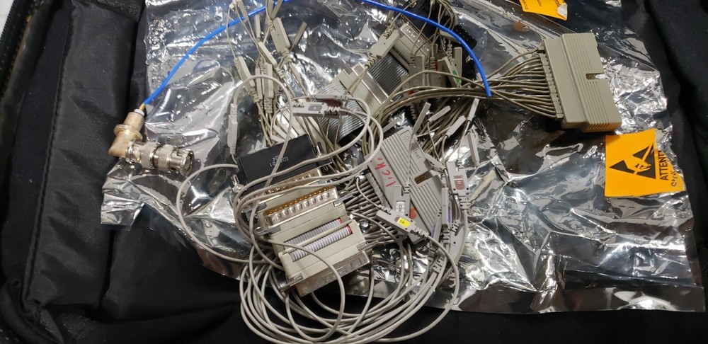 AGILENT TECHNOLOGIES 1682AD LOGIC ANALYZER ( 68CH LA 2MG OPTION )