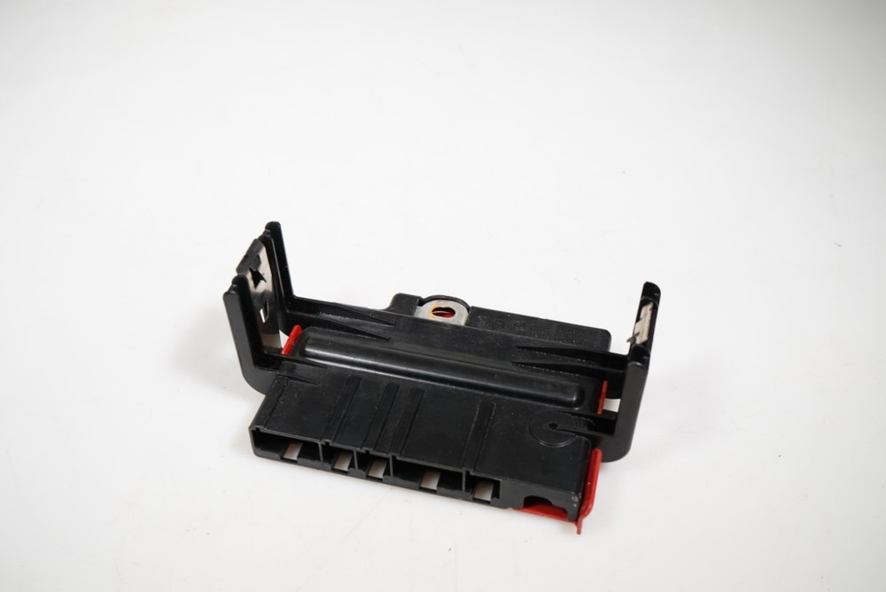 2007-2013 BMW E90 E92 E82 E84 E88 POSITIVE BATTERY CABLE TERMINAL ASSEMBLY OEM