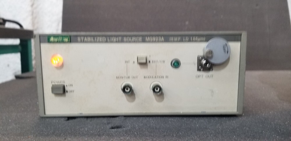 Anritsu MG923A Stabilized Light Source Unit #1 READ!